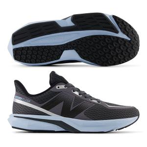 新生活SALE新品未使用New Balance WFCX3PE D ランニング New Balance（ニューバランス） ランニングシューズ フューエルセル
