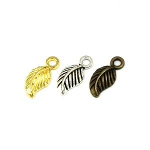 チャーム パーツ 鍵 KEY キー 10個 ハンドメイドパーツ 小さなチャーム