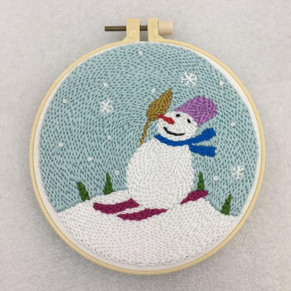 パンチニードルスターターキット刺繍フープとパンチペンハンドクラフト雪だるま