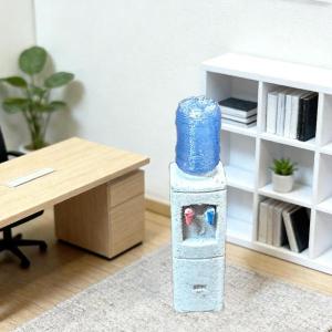 1/64スケール ミニチュア家電水噴水モデル DIYガレージ装飾樹脂クラフトレイアウト装飾ウォーターディスペンサー
