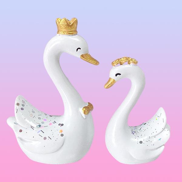 レジンスワンスタチューフィギュアスカルプチャーケーキダッシュデコレーションミニホワイト