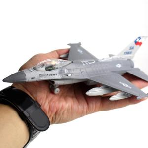 1/100スケールF-16飛行機飛行機模型ダイキャスト合金飛行機航空機モデル子供のための大人