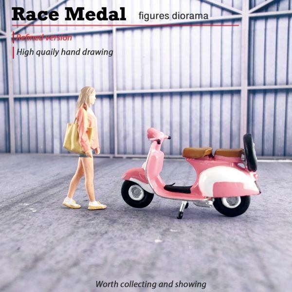 1:64フィギュアガールバイクストリートシーンミニチュア電車鉄道DIYプロジェクトデスクトップオーナ...