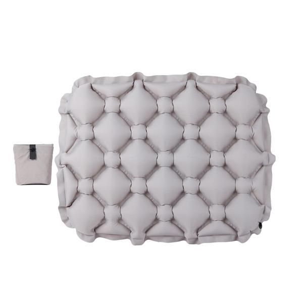 インフレータブルシートクッションエアクッションポータブル柔らかい便利なシートパッドエアプレーンウォー...