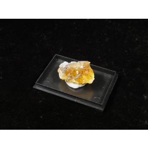 スペイン産　イエローフローライト　Yellow Fluorite｜stonesclub