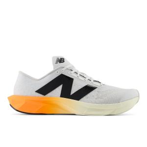 New Balance（ニューバランス） FuelCell Pvlse v1 フューエルセル