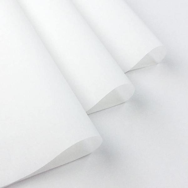 ペーパーエントランス 薄葉紙 薄紙 ラッピングペーパー 包装紙 32×50cm 100枚 白 梱包 ...