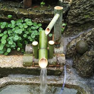 竹の噴水キットソーラー竹の噴水日本庭園の滝屋外水噴水口、100％手作り 25cm｜store2byliu