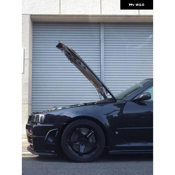 並行輸入品  日産 スカイラインGT-R BNR34 NISMOフェンダーと ボンネット 付き 99...