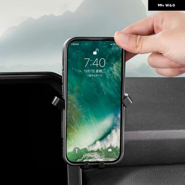 並行輸入品  トヨタ ランドクルーザー 250 プラド LC250 2024 2025 車用携帯電話...