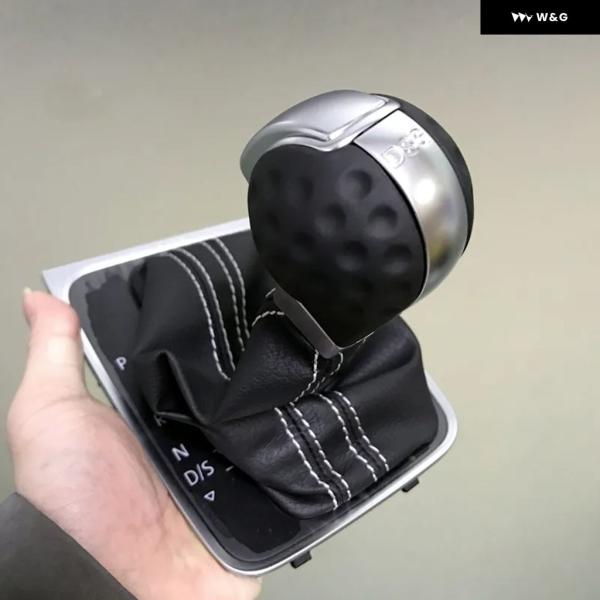 並行輸入品  フォルクスワーゲン ゴルフ 7 7.5 GTI R RLINE 45 周年 記念 クラ...