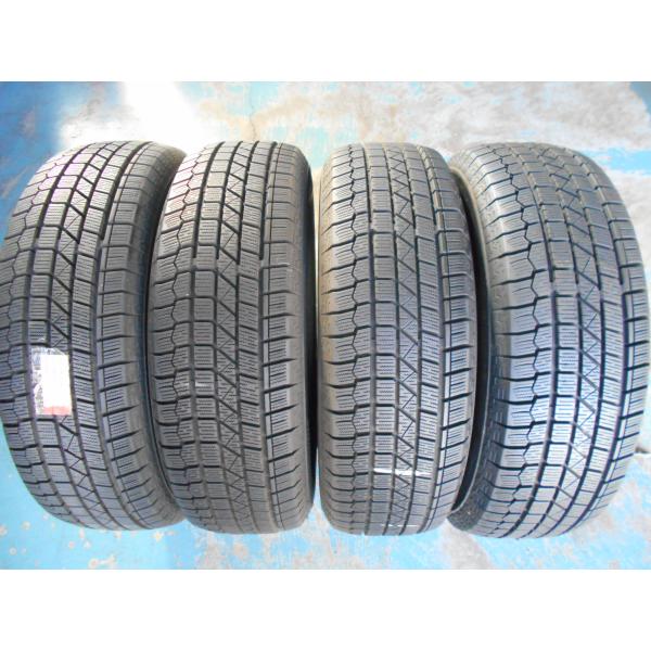 中古スタッドレス新品ホイールセット ケンダ KR36 215/70R16 4本 デリカD:5/アウト...