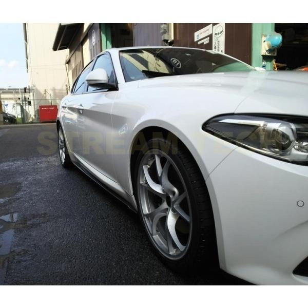 Alfa Romeo アルファロメオ ジュリア用 クアドリフォリオタイプ カーボン サイドスカート ...