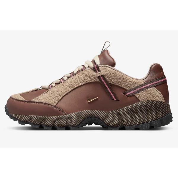 Jacquemus × Nike WMNS Air Humara LX  Ale Brown and...