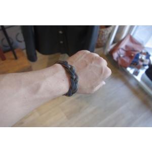 レッドムーン REDMOON ブレスレットバングル レザーアクセサー 編み込み 全3色 男女兼用 牛...