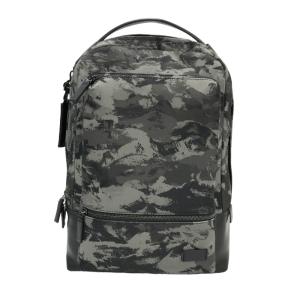 TUMIカモフラージュ ブラック バックパック TUMI（カモフラージュ ・ バッグパック/リュック）のフリマ