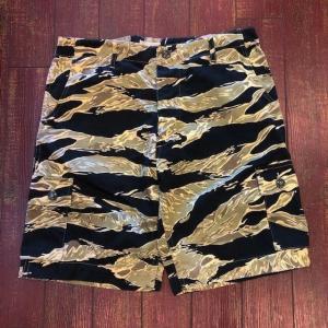 BUZZ RICKSON'S バズリクソンズ ショーツ GOLD TIGER PATTERNS BR51904