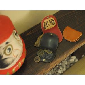 神戸のプレゼント・ギフトは工房壱の名入れ刻印ヌメ革（レザー）製品・達磨コインケース