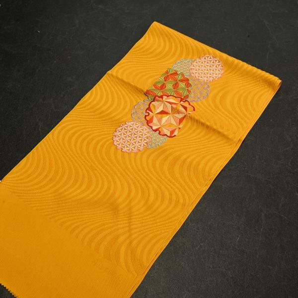83NK55050【在庫処分品】【少々難有り】帯揚げ/刺繍帯揚げ/山吹/正絹/振袖用