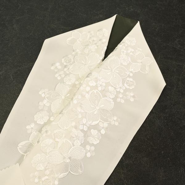 91NK35056【在庫処分品】【少々難有り】半襟/刺繍半衿/Silelly/シルエリー/満開の桜/...