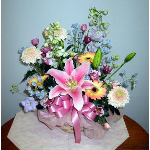 生花 明るいお供えアレンジ フラワーギフト 花の贈り物 プレゼント お悔み 悲しい 通夜 お葬式 葬...