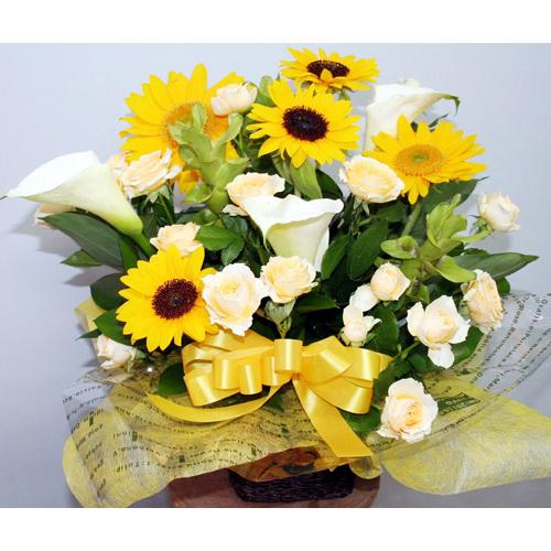 生花　たっぷりヒマワリのアレンジ【地域限定送料無料】カラー
