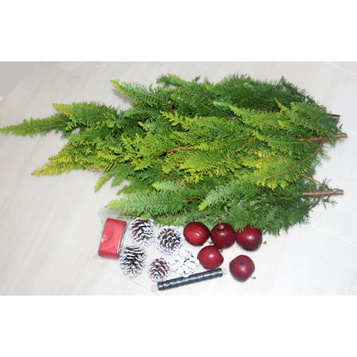 黄金ヒバ　孔雀ヒバと姫リンゴorサンキライのクリスマスリースキット 切花 資材 クリスマスリース 手...