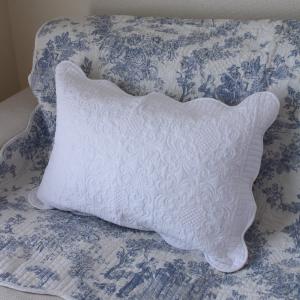 アンティークキルト　クッション・枕カバー2枚 アンティークキルトクッション・枕カバー2枚