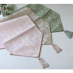 シルクタペストリー　シルク　壁掛　ウォールデコレーション　テーブルランナー タペストリー 壁飾り ボタニカル テーブルランナー トーション