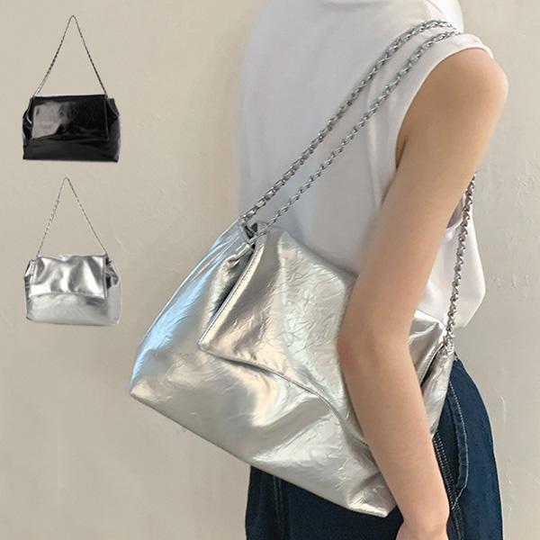 ショルダーバッグ チェーンバッグ バッグ メタリック 肩掛け 小さい レザー調 鞄 レディース