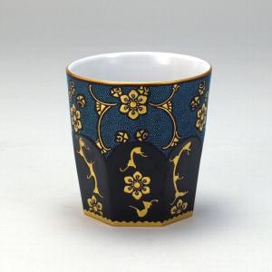 渦打青粒　酒盃　九谷焼 酒盃（内金彩） 渦打青粒盛金宝相華唐草文 [ 三代 仲田錦玉 ]