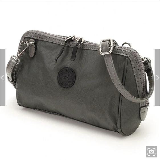 SAVOY サボイ SM21581604 ナイロン系素材のショルダーバッグ
