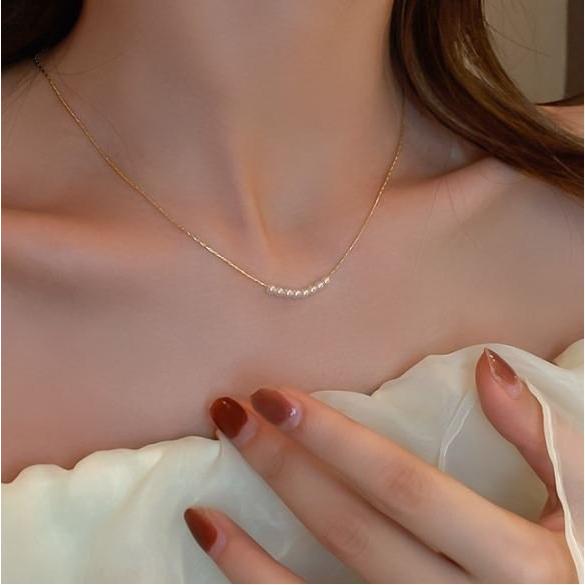 ネックレス フェイクパール 小粒 小ぶり　おしゃれ　かわいい　希少