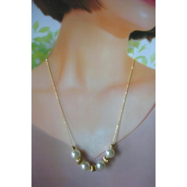 ネックレス　フェイクパール　シンプル　かわいい　ハンドメイド