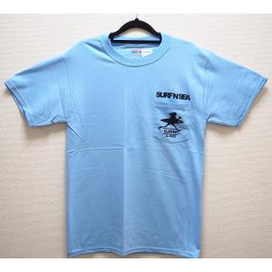 SURF N SEA サーフアンドシー　Tシャツ　メンズ　オリジナル　サーファー横断注意看板ポケットTシャツ　ヘインズ  BLUE ブルー　ハワイ　老舗サーフショップ｜suehiro-cop