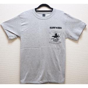 SURF N SEA サーフアンドシー　Tシャツ　メンズ　オリジナル　サーファー横断注意看板ポケットTシャツ　ヘインズ   グレー　ハワイ　老舗サーフショップ｜suehiro-cop