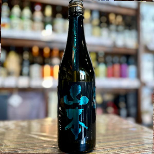 【2026/3/1より値上げ】山本  純米吟醸 ミッドナイトブルー720ｍｌ 秋田県 山本酒造