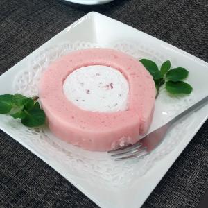 乳 卵 小麦不使用 ふんわりロール豆乳ストロベリー 1個入 食物アレルギー対応ロールケーキ グルテンフリー　