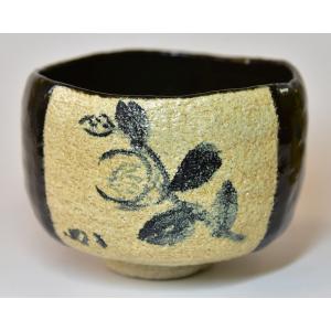 茶道具】抹茶茶碗 膳所焼茶碗 先代 岩崎新定作 : すいぎょく園 茶道具】抹茶茶碗 膳所焼茶碗 先代 岩崎新定作 : すいぎょく園