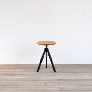 【21,800円〜】トライポッド スツール ロウ...の商品画像