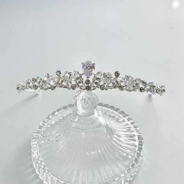 ウェディング アクセサリー【キュービック ジルコニア ナチュラル ティアラ 】ブライダル ティアラ