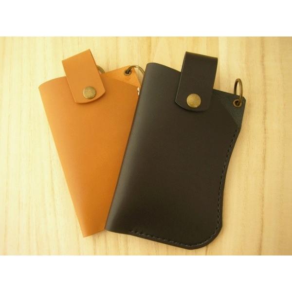 レザースマートフォンケース ベルト通し カラビナ付き 姫路レザーヌメ革 手縫い iPhone 13,...