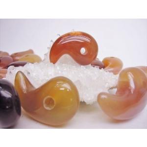 ❤️販売専門店❤️ サウダ・ファド勾玉 - marvit.com.br