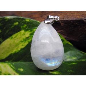 チベット製品 ペンダントトップ 蓮花寶瓶天珠 54×21mm 一点物 : 天然石