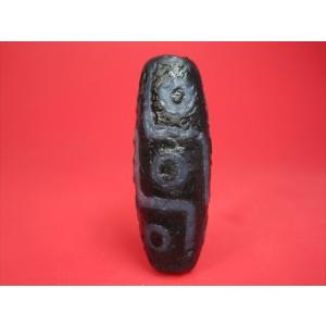 チベット天珠 九眼天珠 約57×11.5mm 稀少手彫り彫刻 一点物 : 天然石