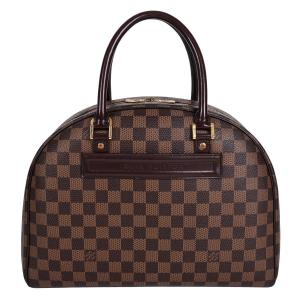 ルイ ヴィトン ポシェットコスメティック ポーチ エピ フューシャ