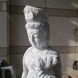 仏像 聖観音菩薩 立像 3.0寸 宝珠光背 円台 桧木 観世音菩薩 観