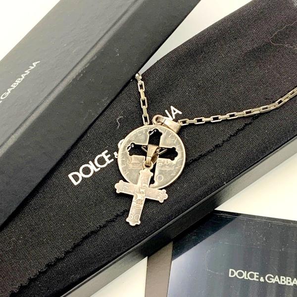 DOLCE&amp;GABBANA ドルチェ＆ガッバーナ コインクロスネックレス 十字架 シルバー メンズ ...