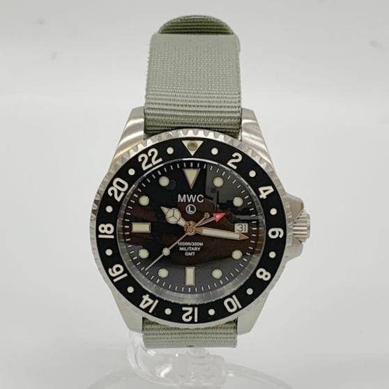 MWC ミリタリーウォッチカンパニー 腕時計 MILITARY ダイバーズ GMT クォーツ 210...