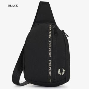 FRED PERRY フレッドペリー テープド スリングバッグ SLING BAG L7294 black【男女兼用/ボディバッグ/ワンショルダー/BAG/カバン/斜めがけ//2024年モデル】｜sunwear